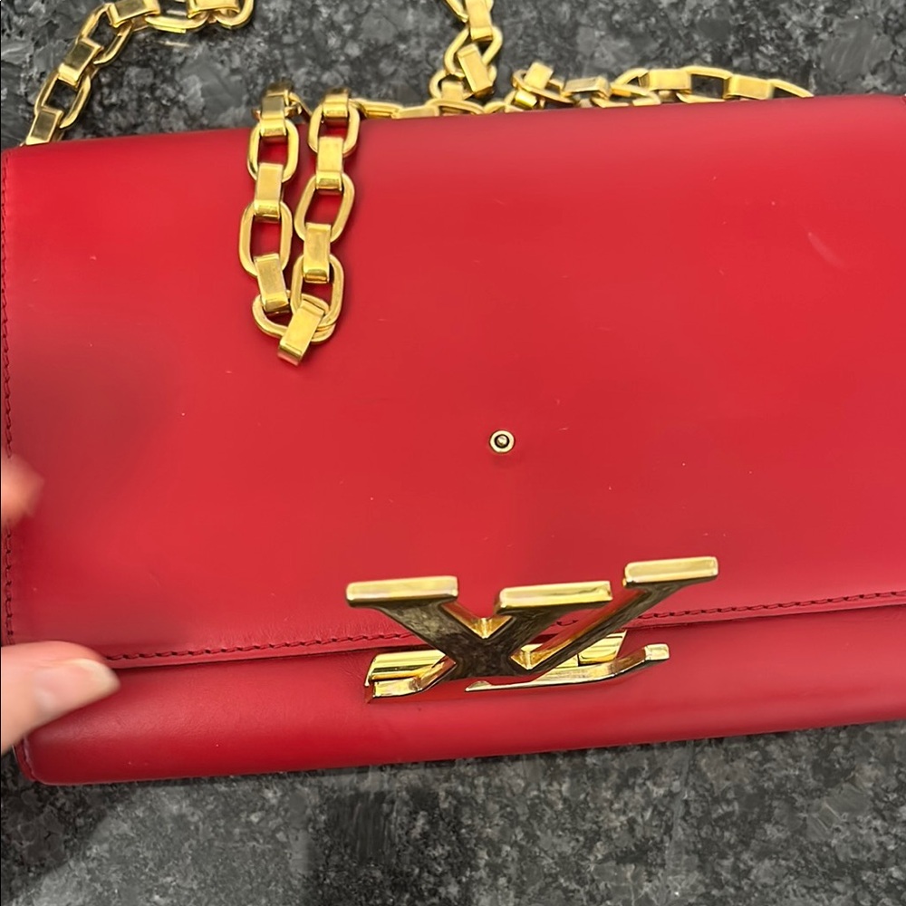 Louis Vuitton Red and Gold Clutch with Chain - Picture 4 of 10